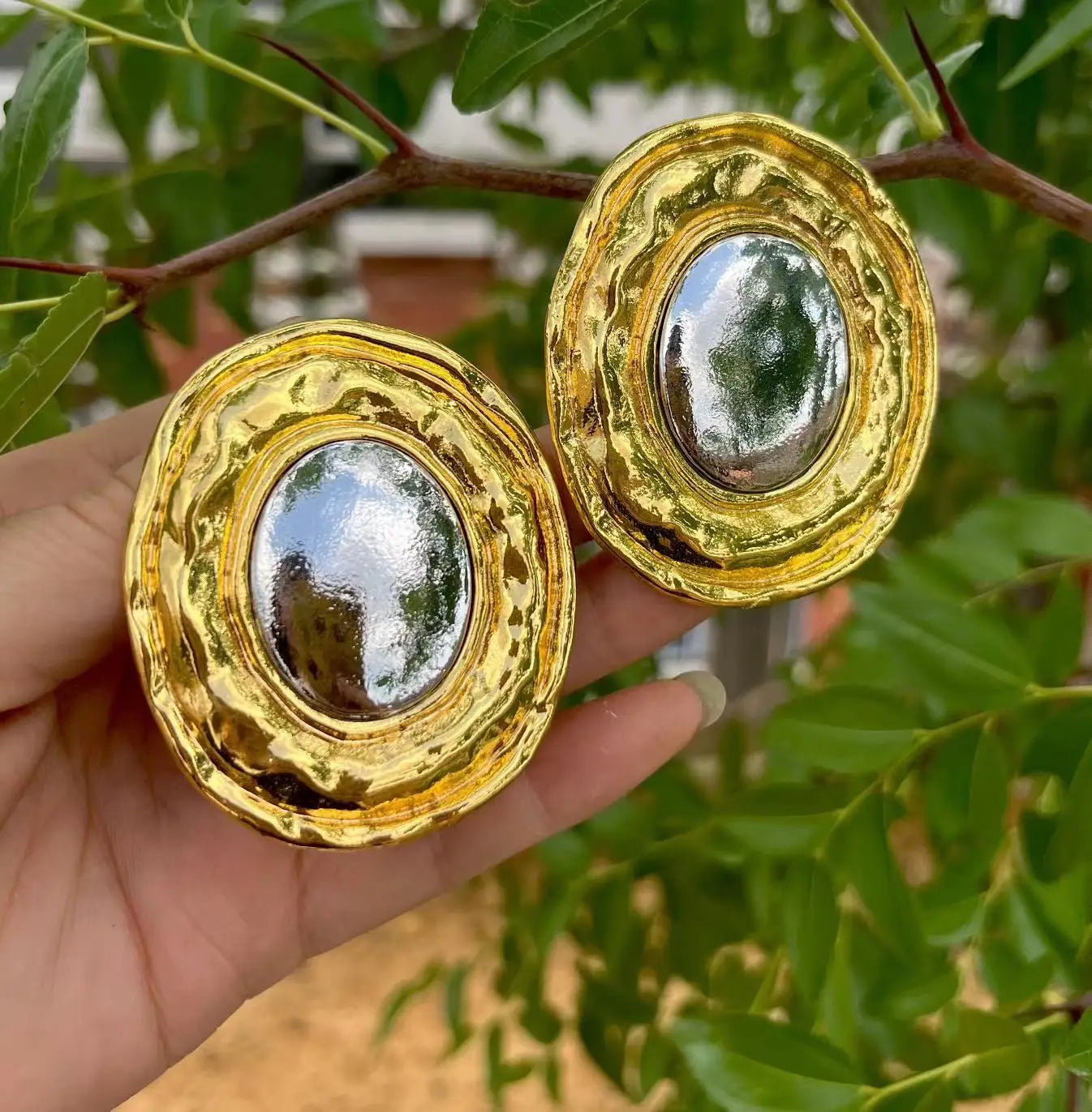 Nandee Golden Round Geometric Earrings