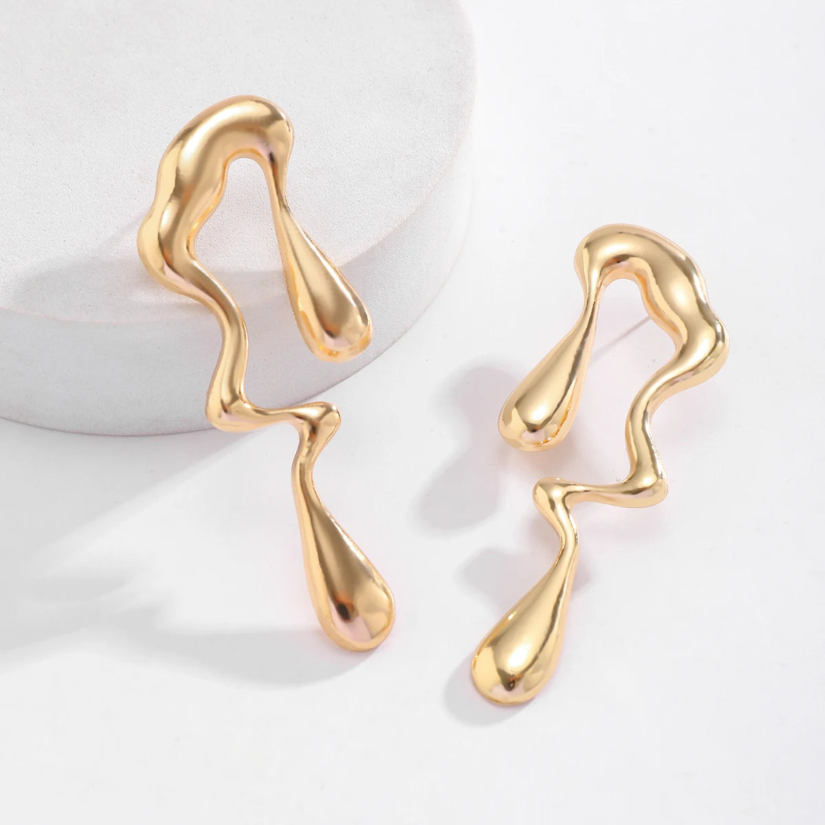 Nandee Gothic Gold Irregular Studs